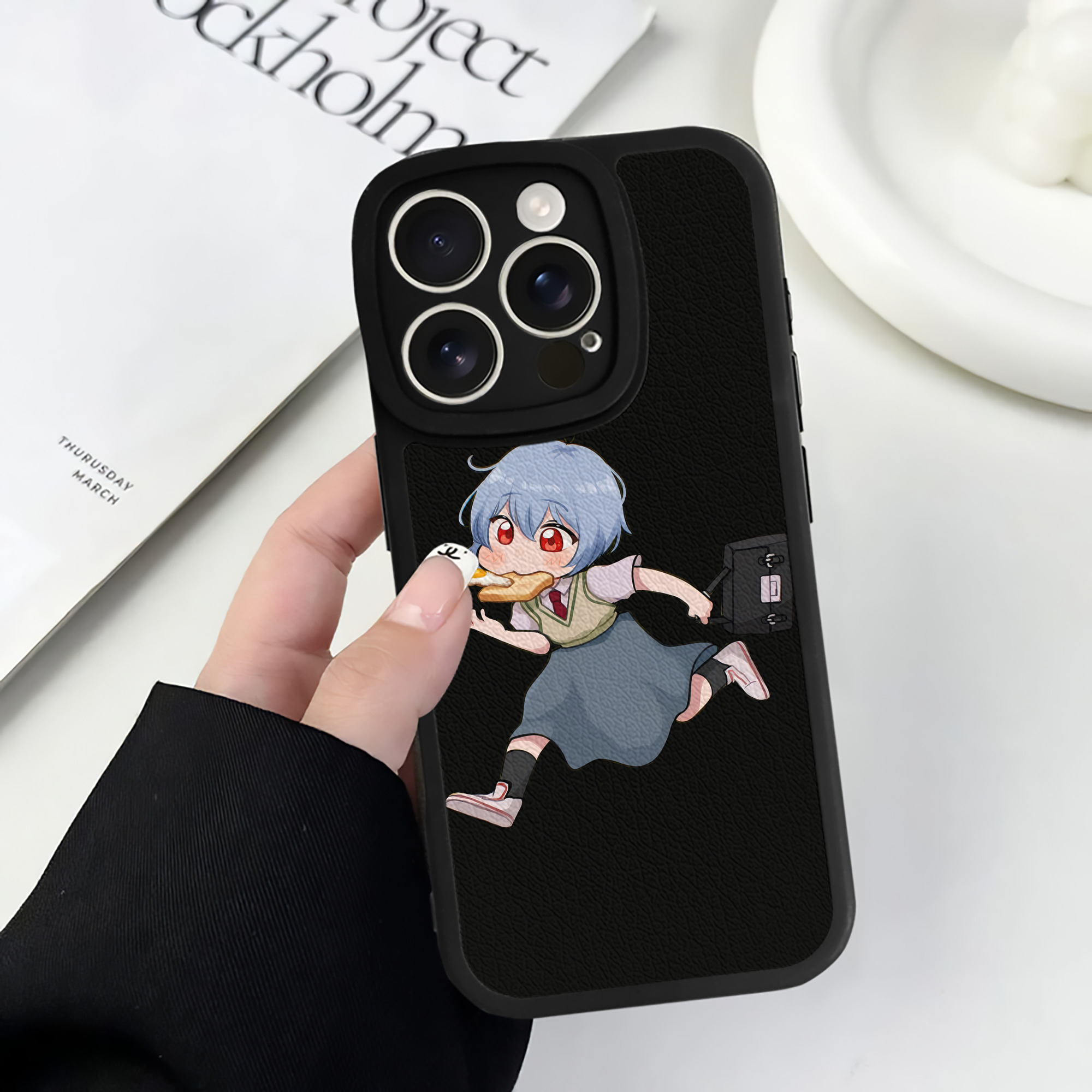 （画像用） EVA 新世紀エヴァンゲリオン 【iPhone 16シリーズ対応】シリコンスマホケース（レザー調） 材質：シリコン